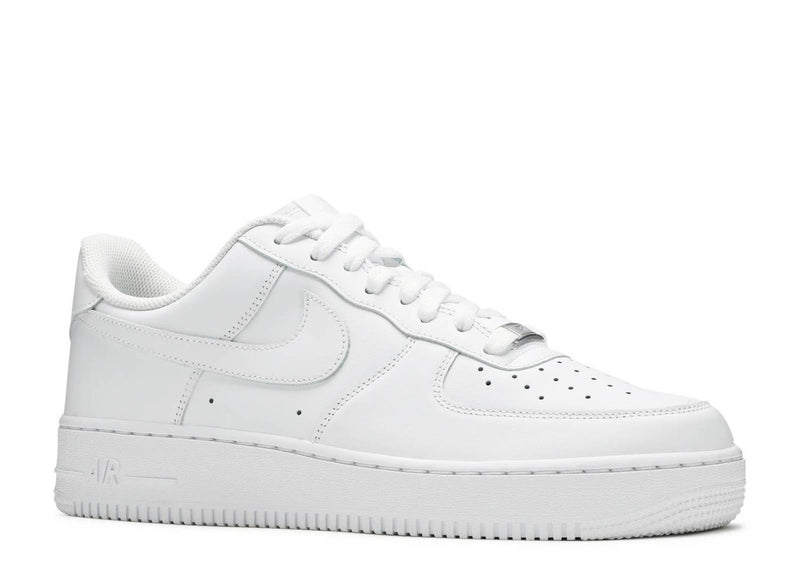 NIKE AIR FORCE 1 LOW 'TRIPLE WHITE' ( MEMBERS ONLY )