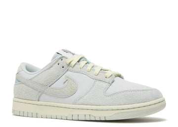 NIKE DUNK LOW SE 'GONE FISHING - CHINOOK SALMON