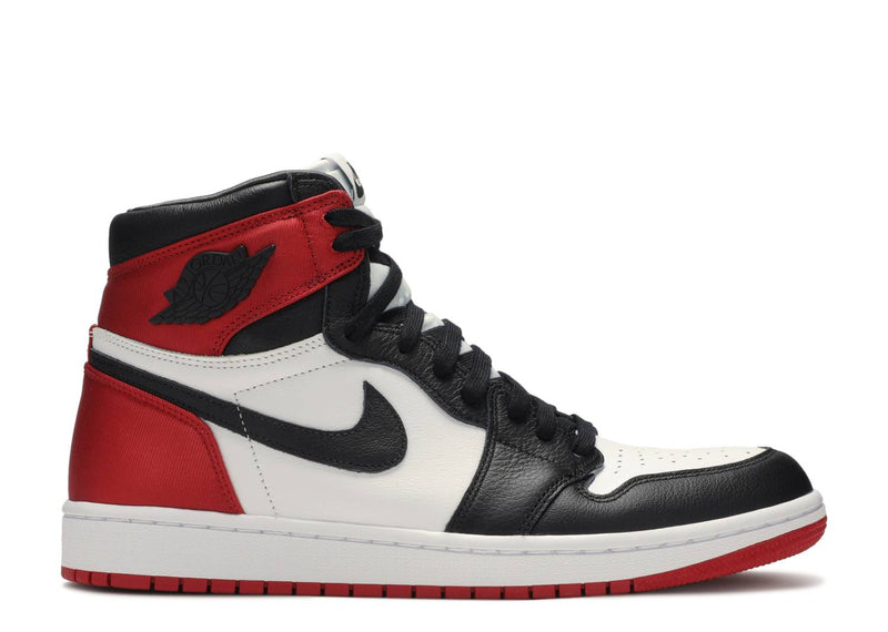 WMNS AIR JORDAN 1 RETRO HIGH OG "SATIN BLACK TOE"